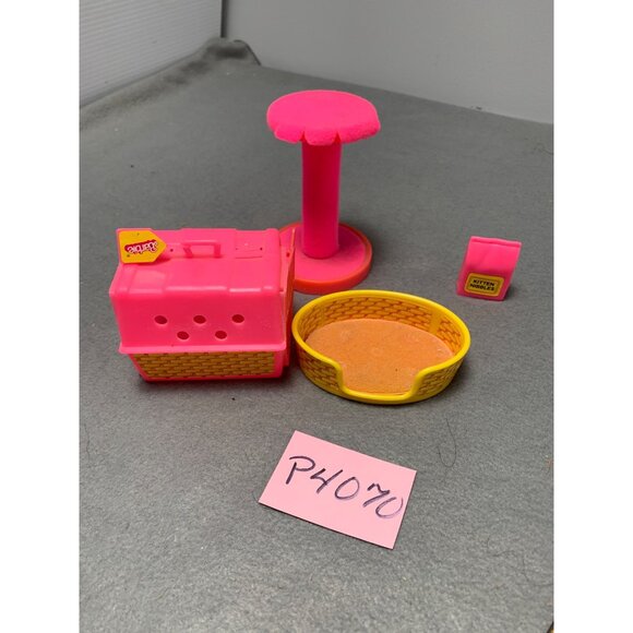 Vintage 1982 Mattel Barbie Fluff Cat Cuddly Kitten Set - Picture 13 of 13